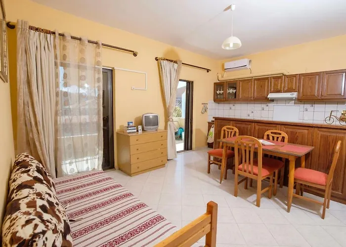 Traditional In Corfu Next To The Center Apartment *