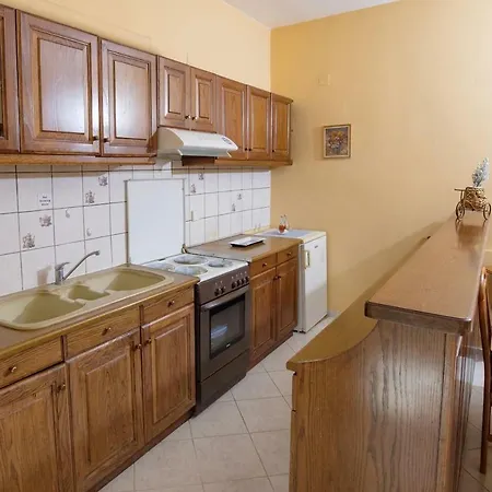 Traditional In Corfu Next To The Center דירה *