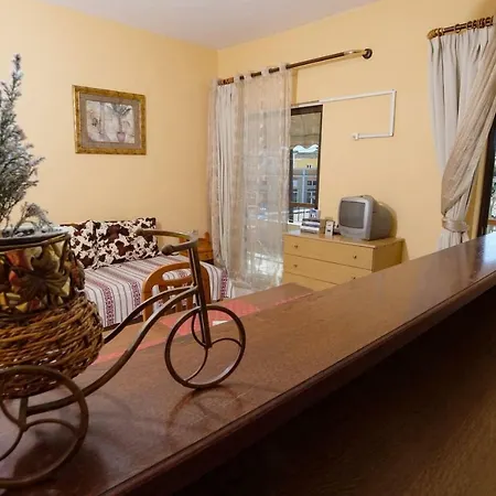 דירה Traditional In Corfu Next To The Center *